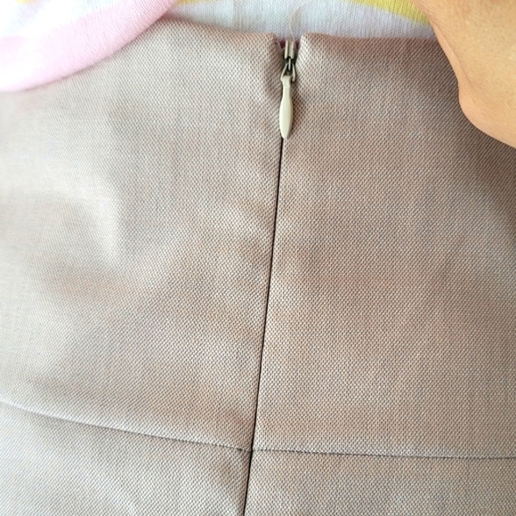 Tristan Neutral Color Midi Skirt Size 10 - Picture 8 of 10